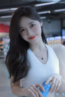 撞的她咿咿呀呀的叫